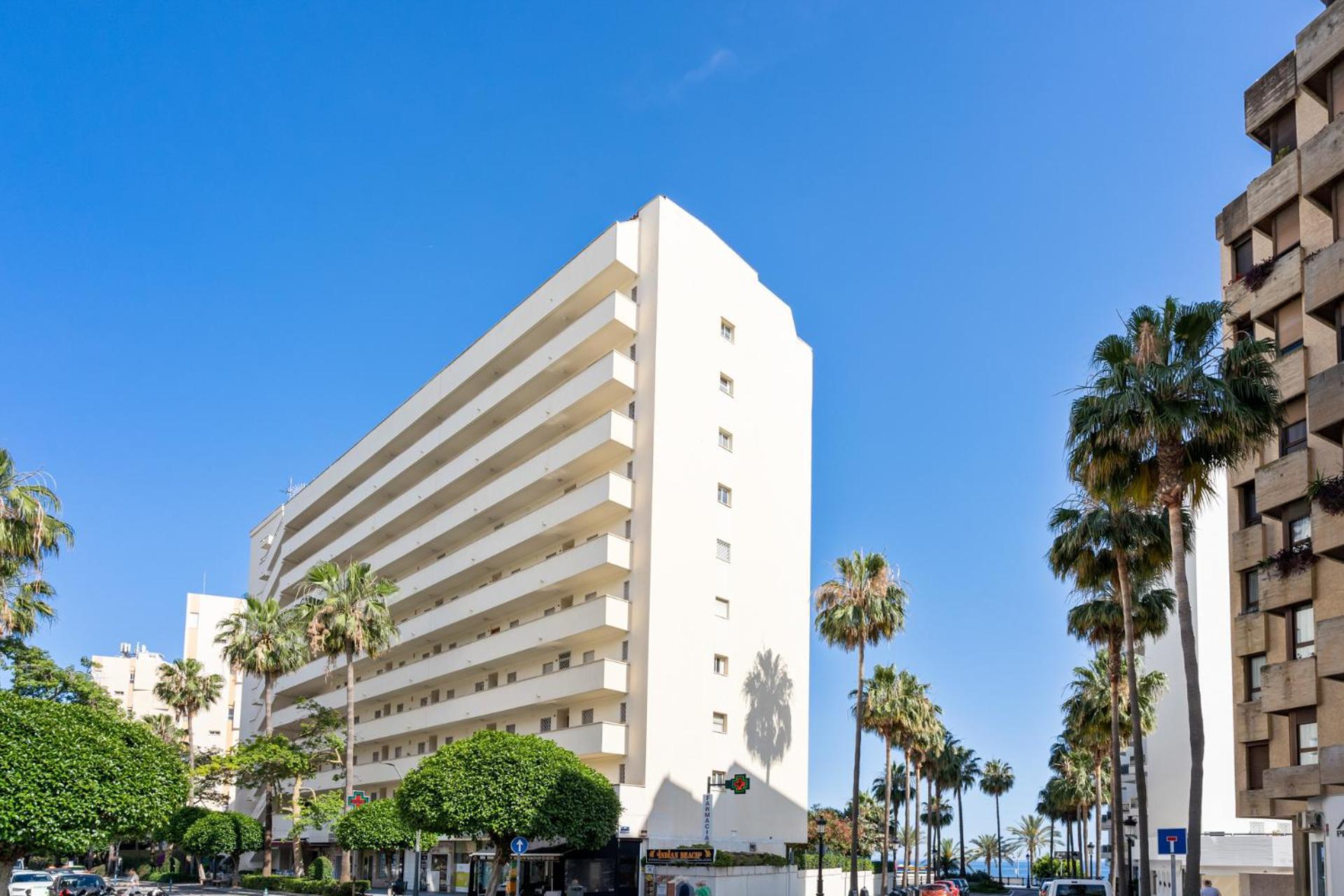 Beach Front Apartment With Pool Marbella Luaran gambar